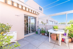 t3 à la vente -   83400  HYERES, surface 59 m2 vente t3 - UBI471858533